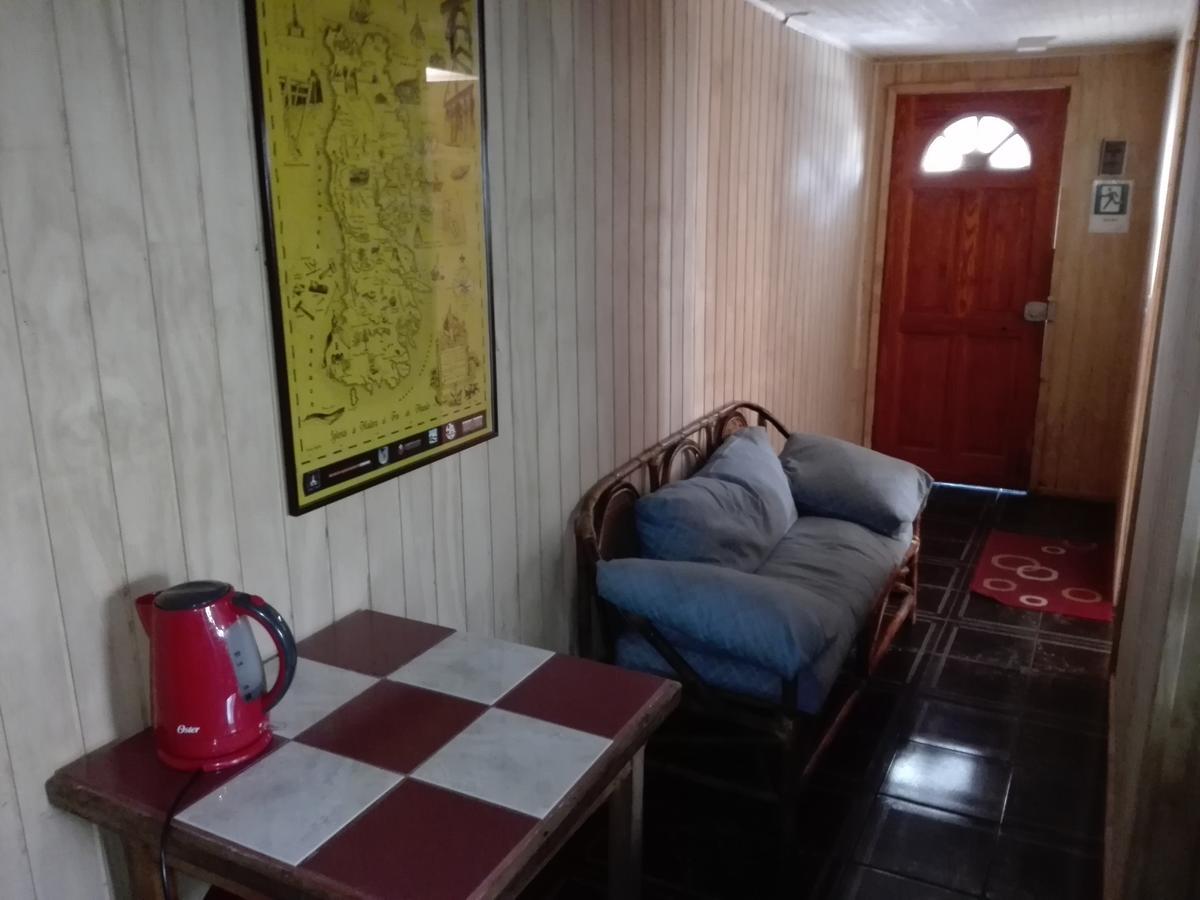 Hospedaje Los Calafates Анкуд Экстерьер фото